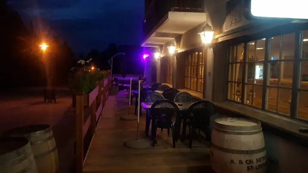 Le Grenier restaurante en Vex