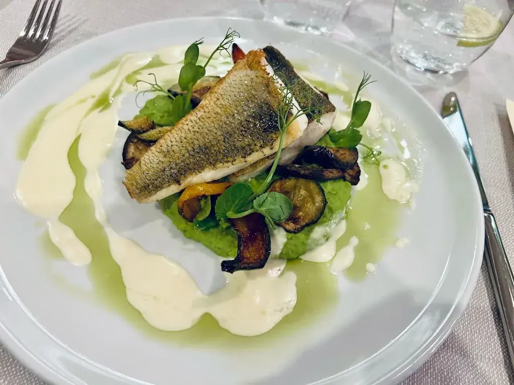 Simone_Marina Restaurant_Quarten_review