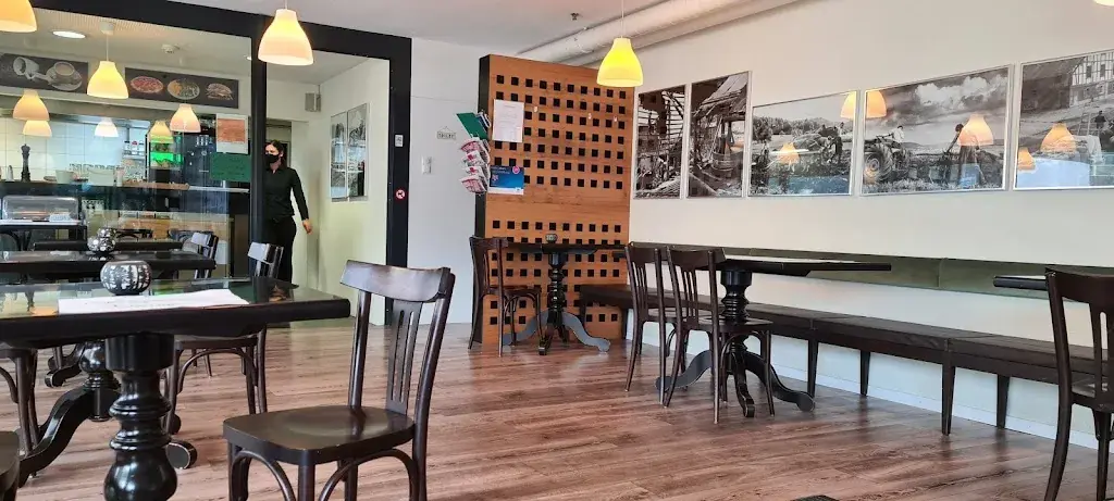 Freshpoint Restaurant in Mels