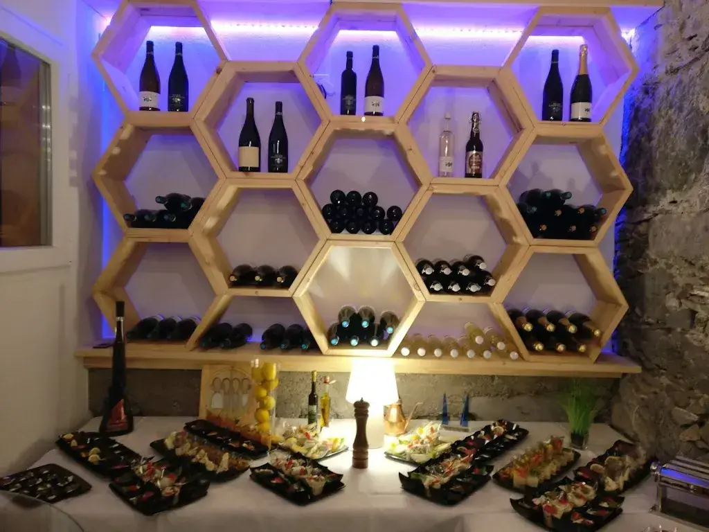 Weingut Reschu Torkel restaurante en Mels