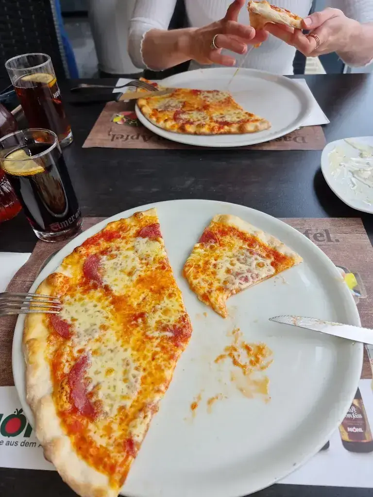 Menü_Bistro-Pizzeria Riet GmbH_Mels_Bild_2