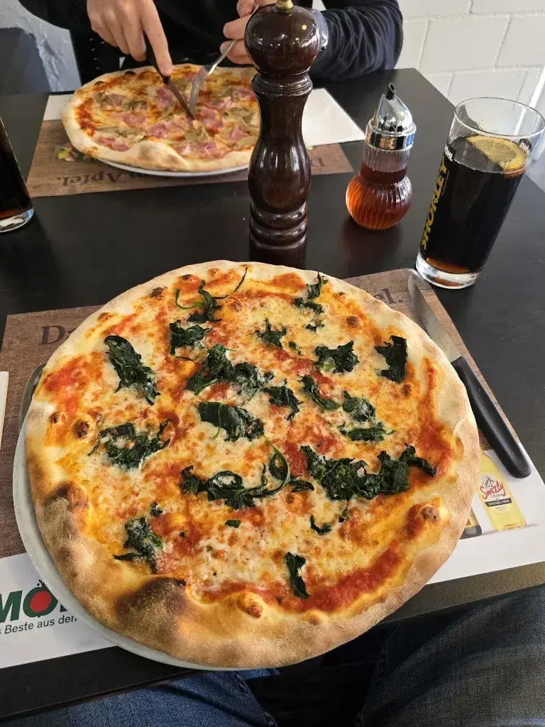 Bistro-Pizzeria Riet GmbH_Mels_slider_image_2