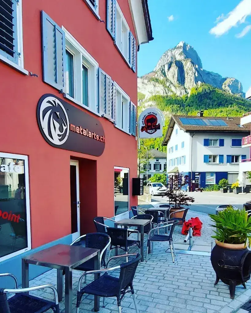 Rock Cafe restaurant in Mels