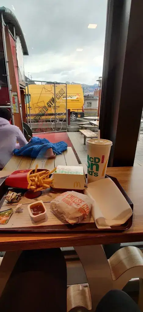 Menu_McDonald’s_Mels_image_5