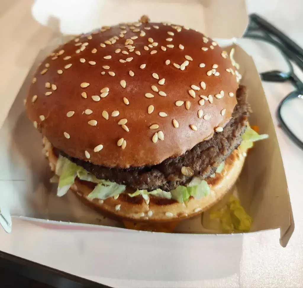 McDonald’s_Mels_slider_image_2