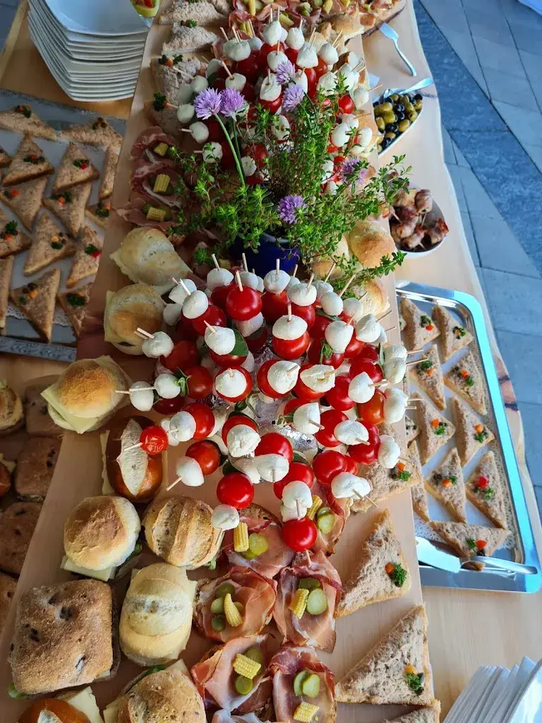 Menu_Restaurant & Café Zentrum Neu-Schönstatt_Quarten_image_1