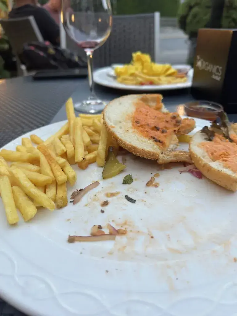 Yan Diq_Restaurant Wirtschaft zum Türmli_Bad Ragaz_recensione