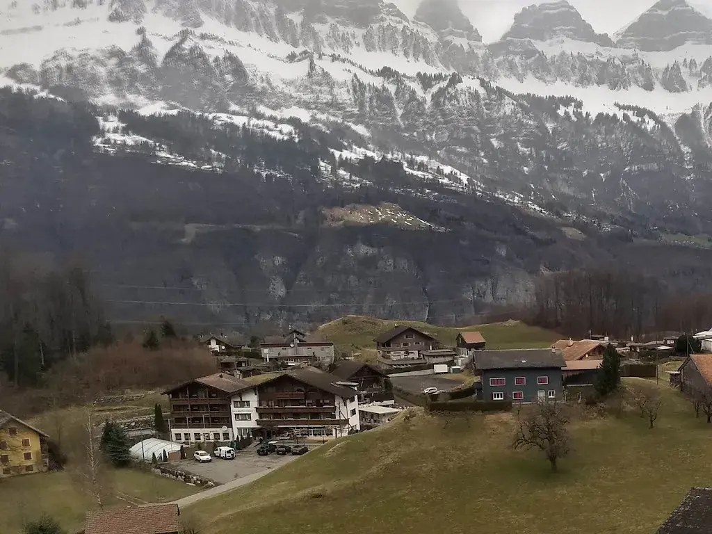 Ann Attwood_Knobelboden_Oberterzen_avis