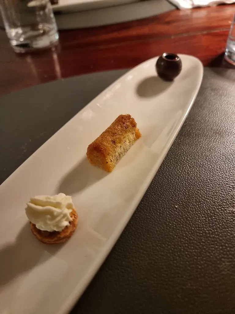 NES THP_La Vieille Auberge_Valeyres-sous-Rances_review