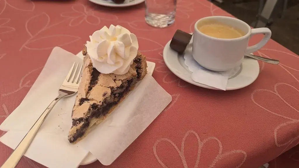 Restaurant Zervreila_Vals_slider_image_2