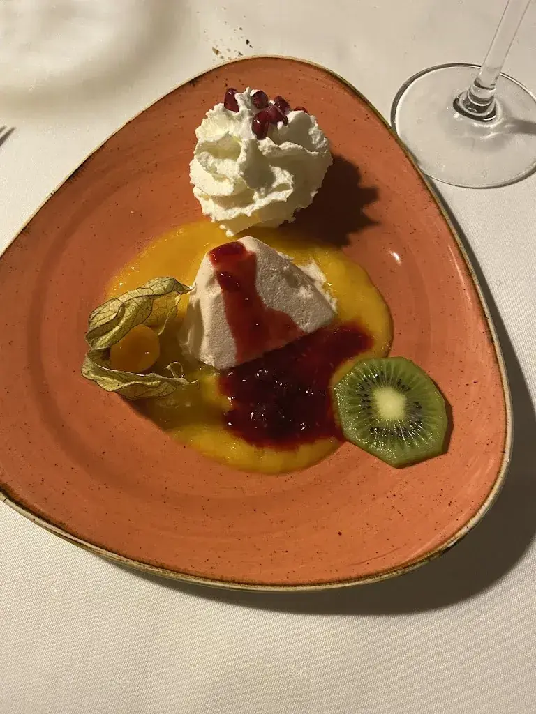 Restaurant DIAVOLO zum Tüfelstei ristorante a Vals