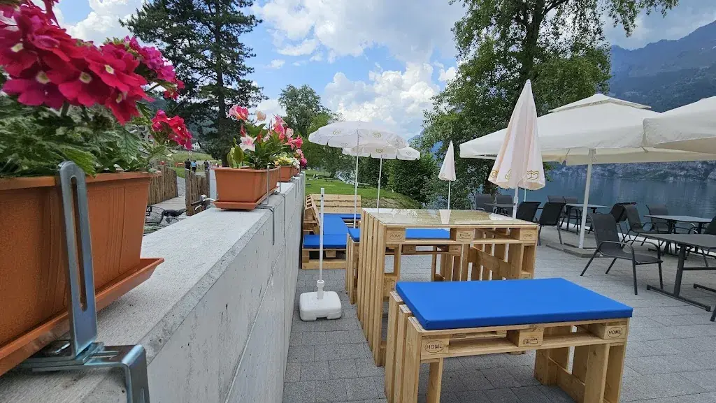 Bistro Hafen West restaurant in Mols