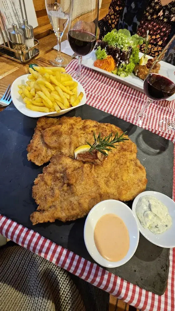 Stefanie Preindl_Hotel Restaurant Schiffahrt_Quarten_review