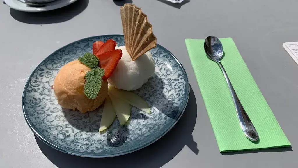 Menu_Restaurant Walau_Amden_image_9