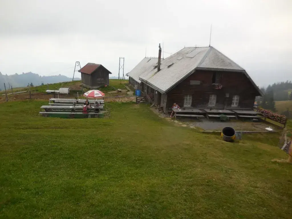 Andreas Schweiss_Alpwirtschaft Rossalp_Schänis_review