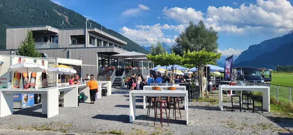 Restaurant Flugplatz_Schänis_slider_image_2