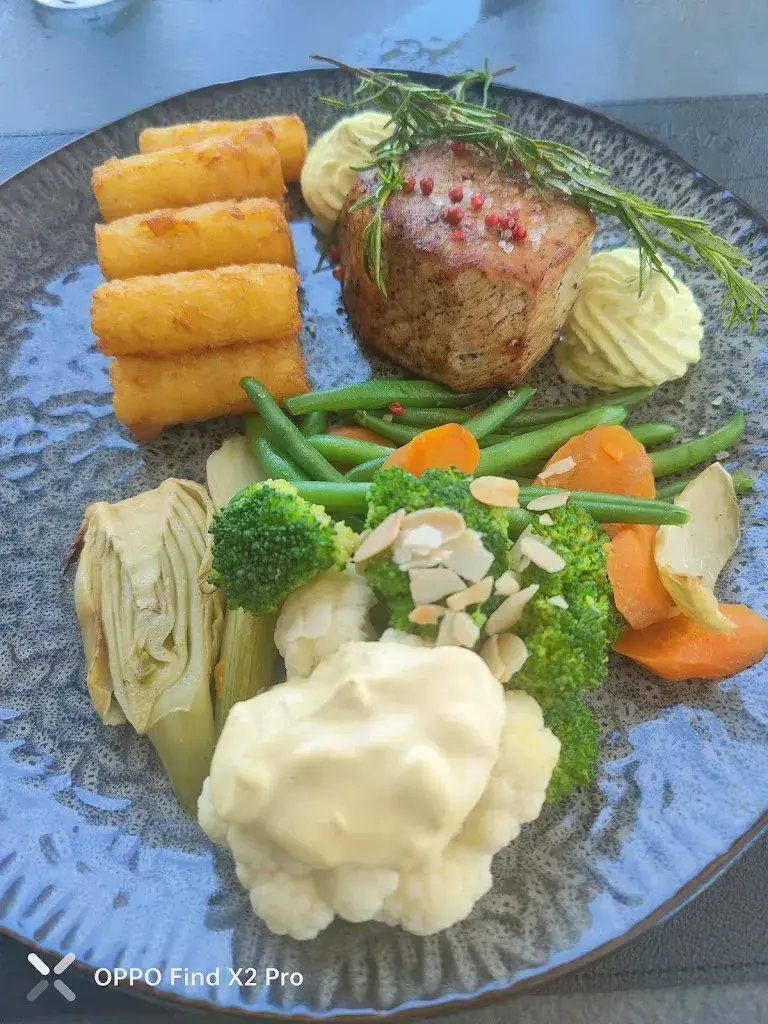 Restaurant Flugplatz_Schänis_slider_image_3