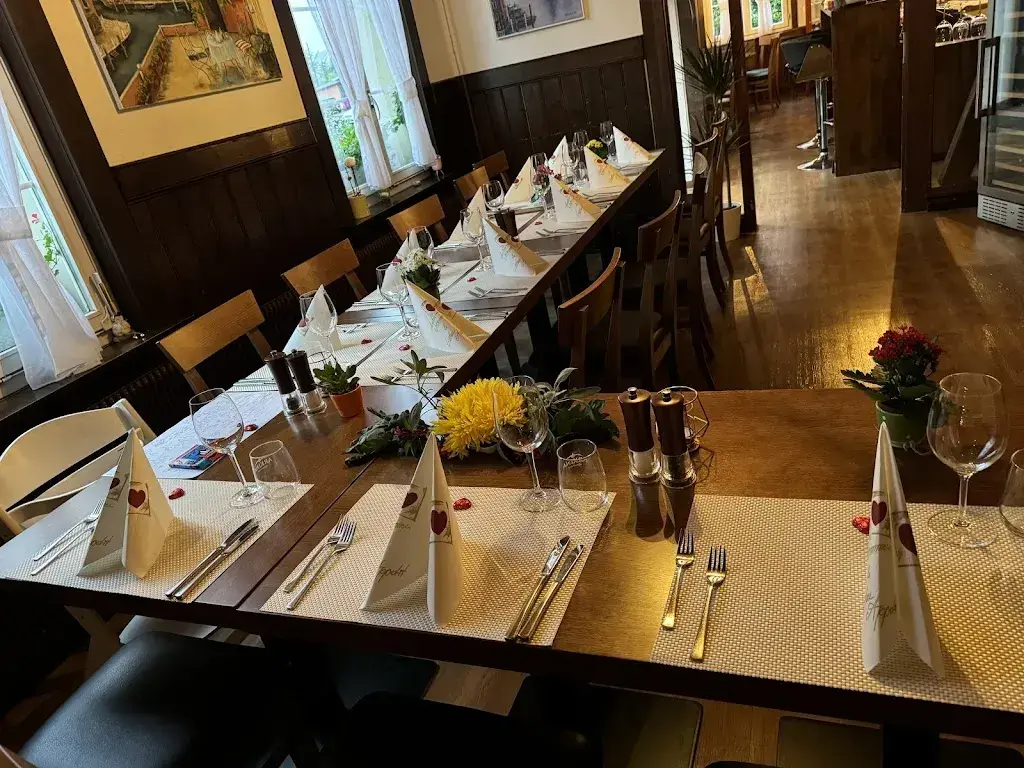 Restaurant Kreuz Kappelen restaurant à Kappelen