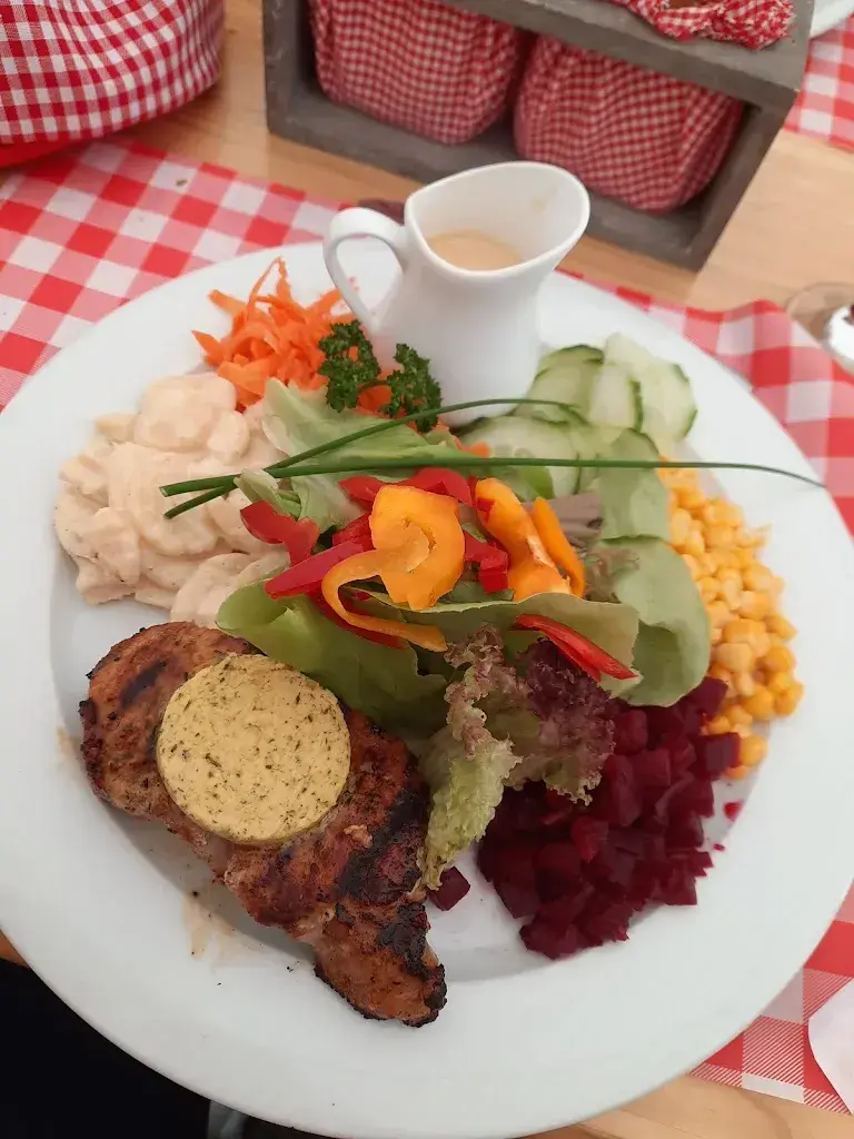 Menu_Alpwirtschaft Vorderwengi_Kaltbrunn_image_4