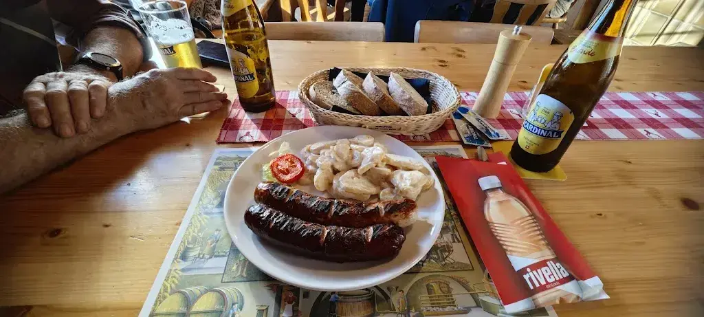 Menu_Alpwirtschaft Vorderwengi_Kaltbrunn_image_8