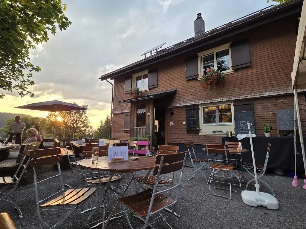 Alpwirtschaft Vorderwengi_Kaltbrunn_slider_image_1