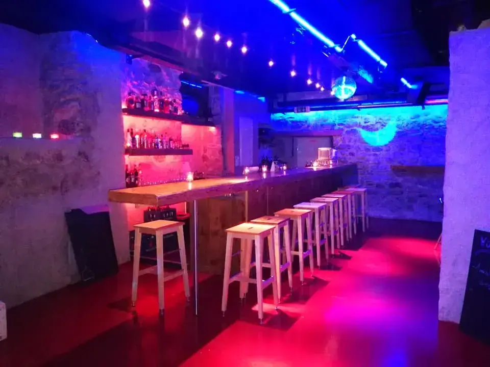 Montenegro Bar restaurant in Kaltbrunn