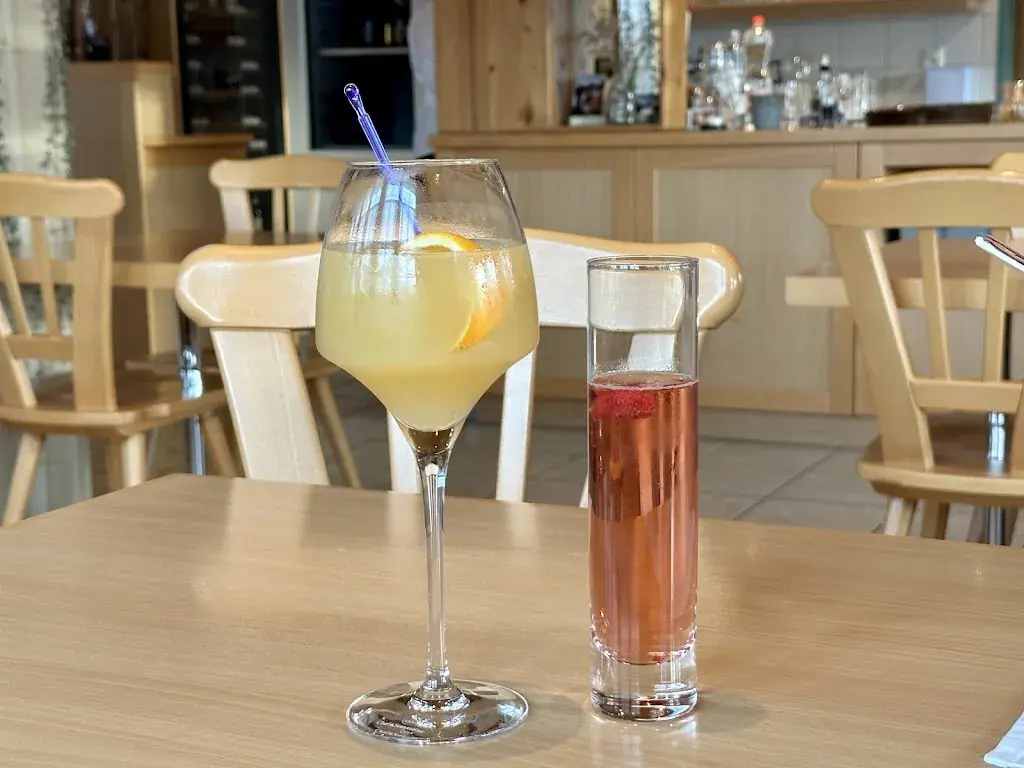 Siewling Lay_Bildhus_Ricken_review