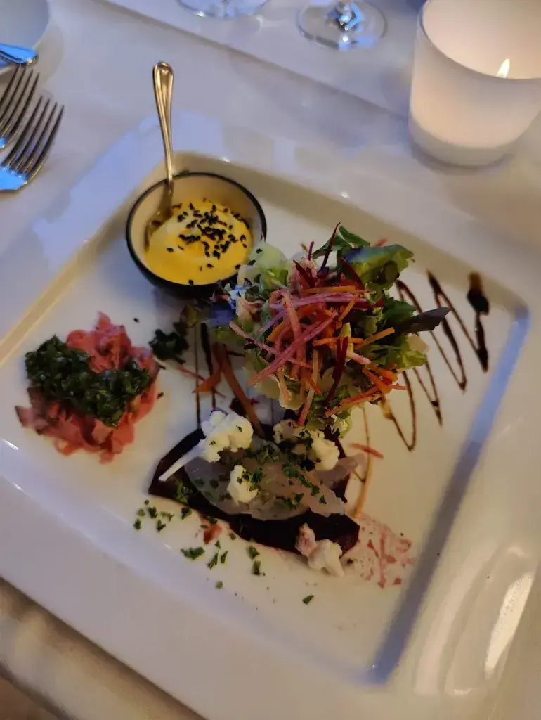 Hertenstein Panorama Restaurant_Ennetbaden_menu_image_1