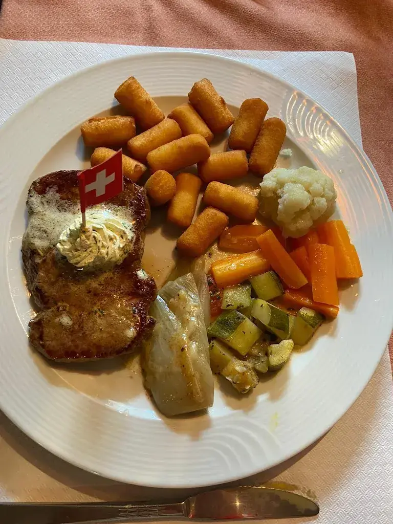 Wouter A._Krone_Ennetbühl_review