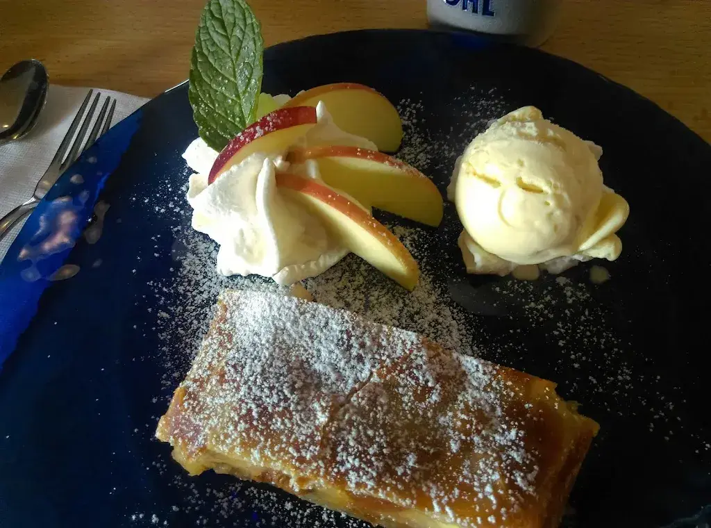 Menu_Hotel Restaurant Rössli_Alt St. Johann_imagen_3