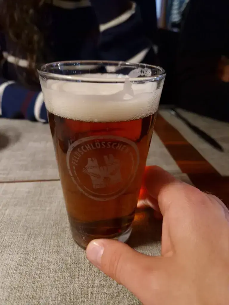 Laurent Eschmann_Paragraph 11_Rapperswil-Jona_review