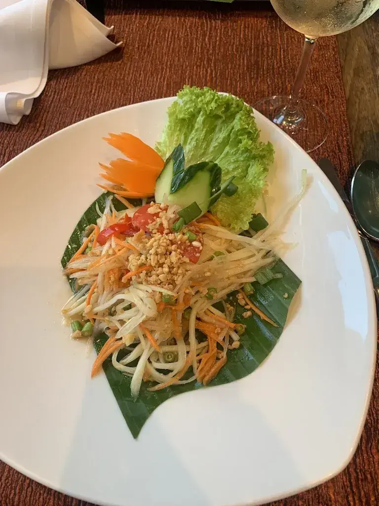 Lola Droz_Thai Orchid_Rapperswil-Jona_review