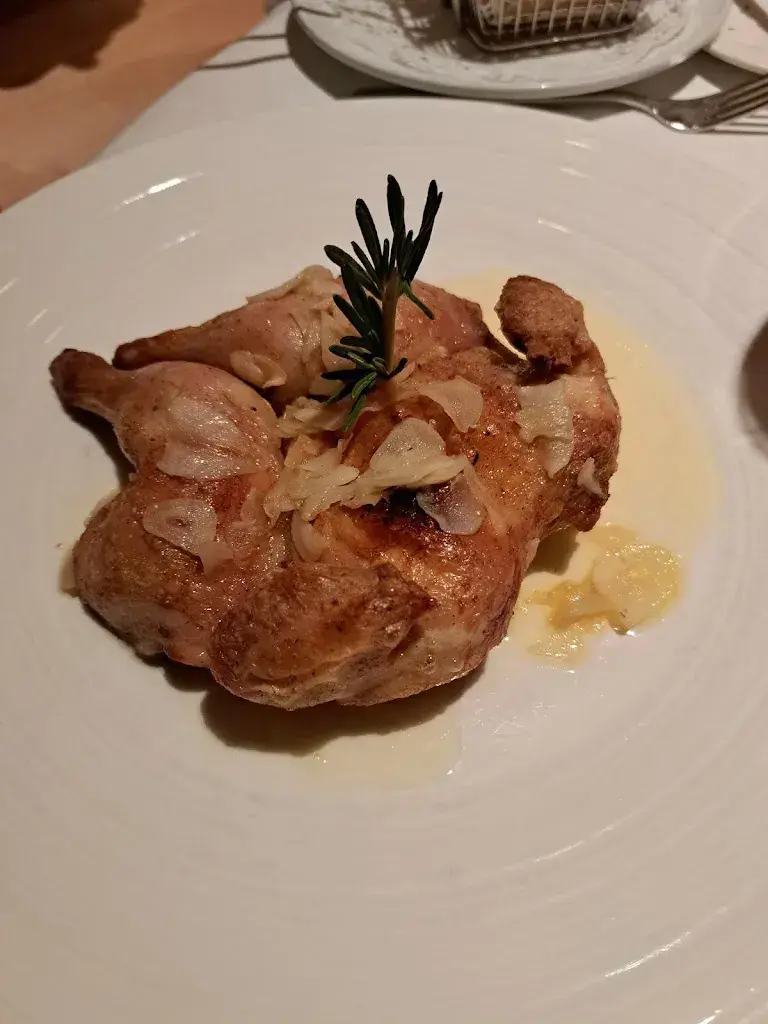 Charlotte van den Hoogen_Etzliberg_Thalwil_review