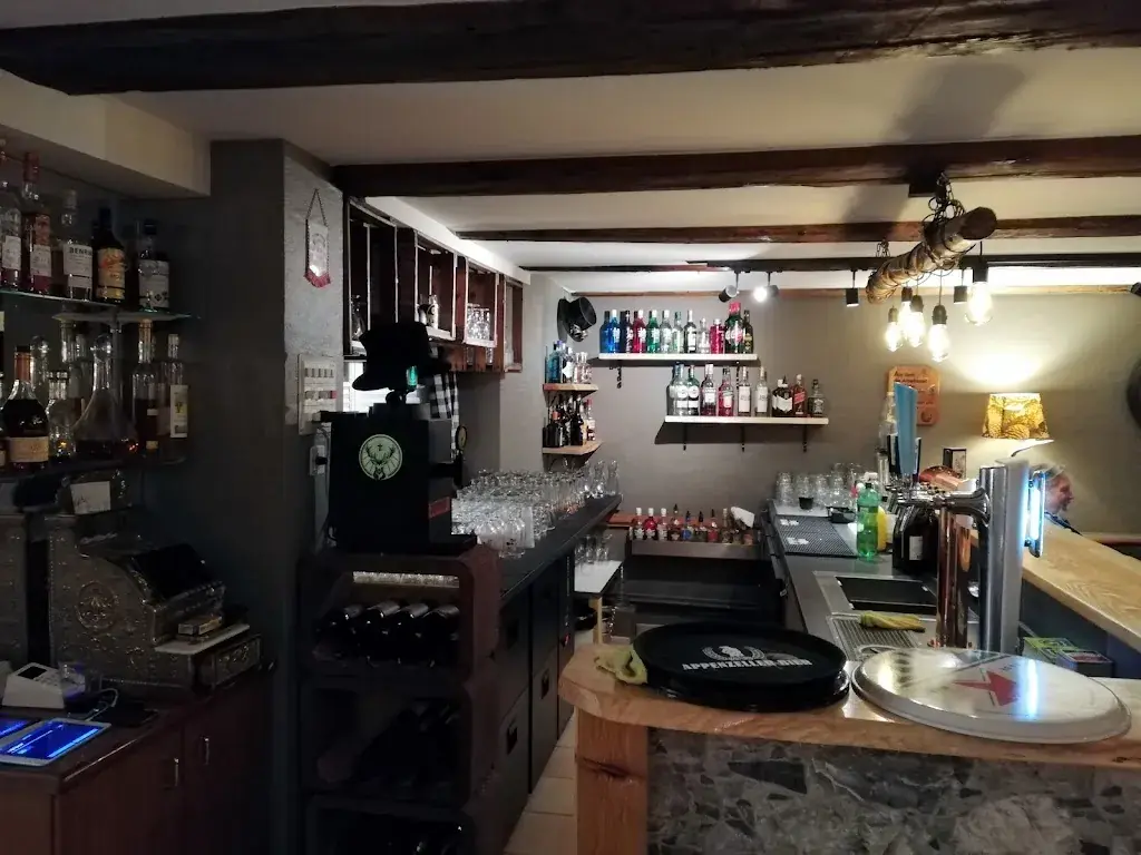 Daniel Schlatter_Sonne 8372_Maur_review