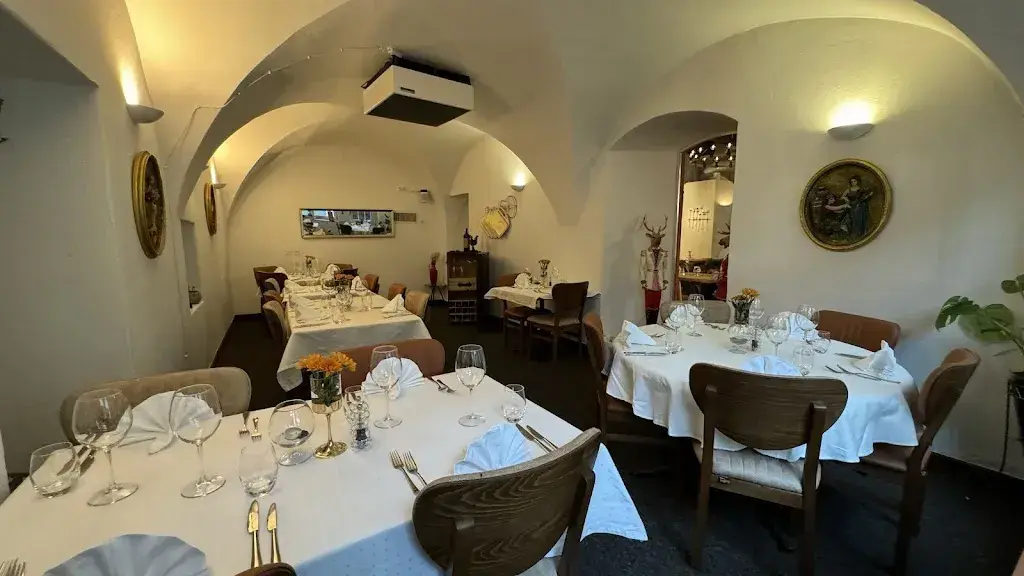 Steakhouse Hirschen ristorante a Grüningen