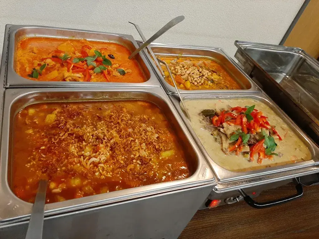 Baanthai Pallino_Jona SG_slider_image_3