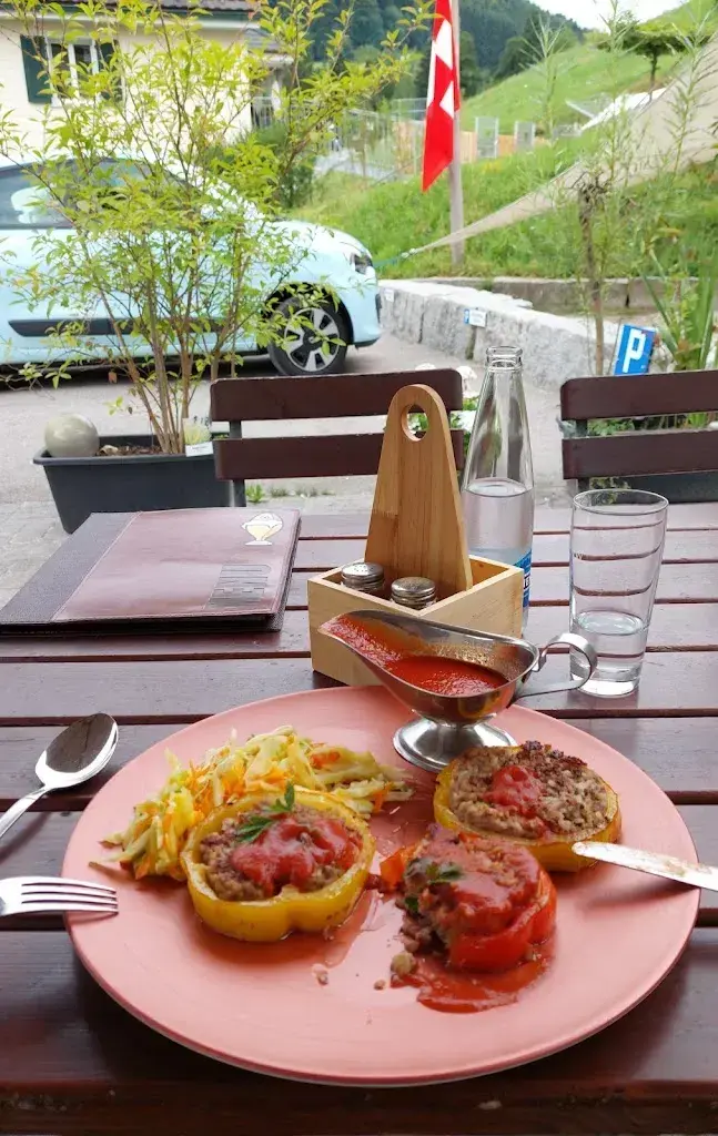 Charles Halbeisen_Restaurant Schuel Au_Fischingen_review