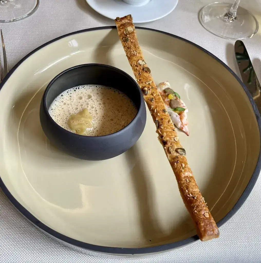 Julien Bacholle_Villa Winzerpark_Allschwil_review