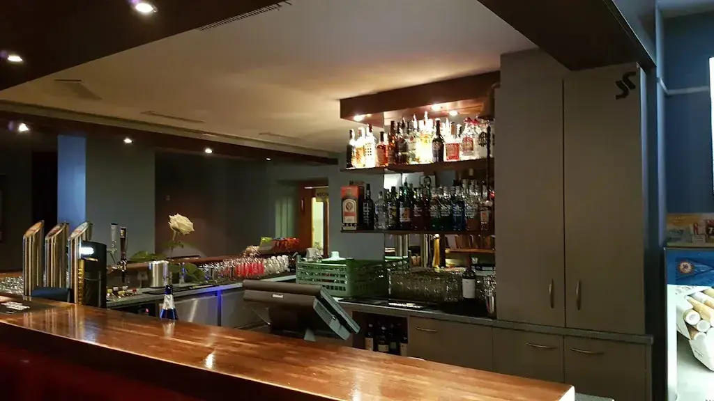 Churfirsten SansiBar_Ebnat-Kappel_slider_image_3