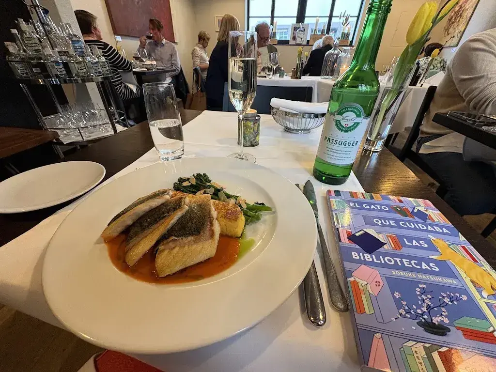 Elisa Del Palacio_Restaurant Atelier (im Teufelhof)_Basel_avis