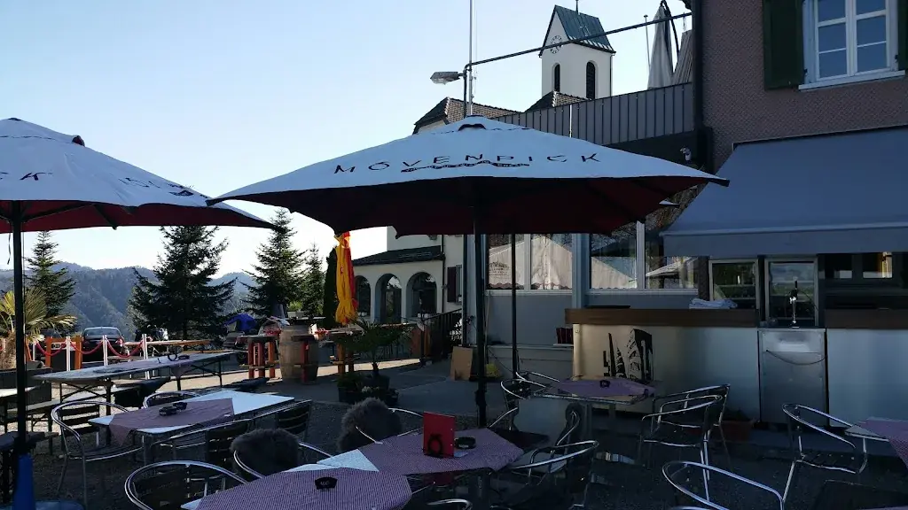 Gasthaus Iddaburg restaurant in Gähwil