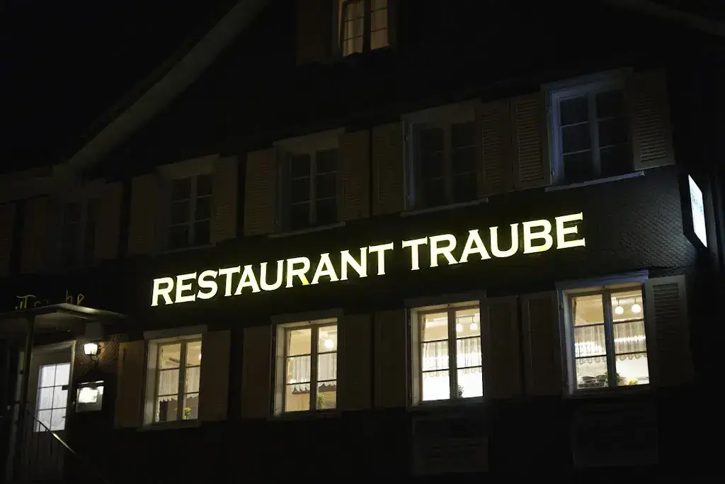 Joshua Coker_Restaurante Traube_Gähwil_review