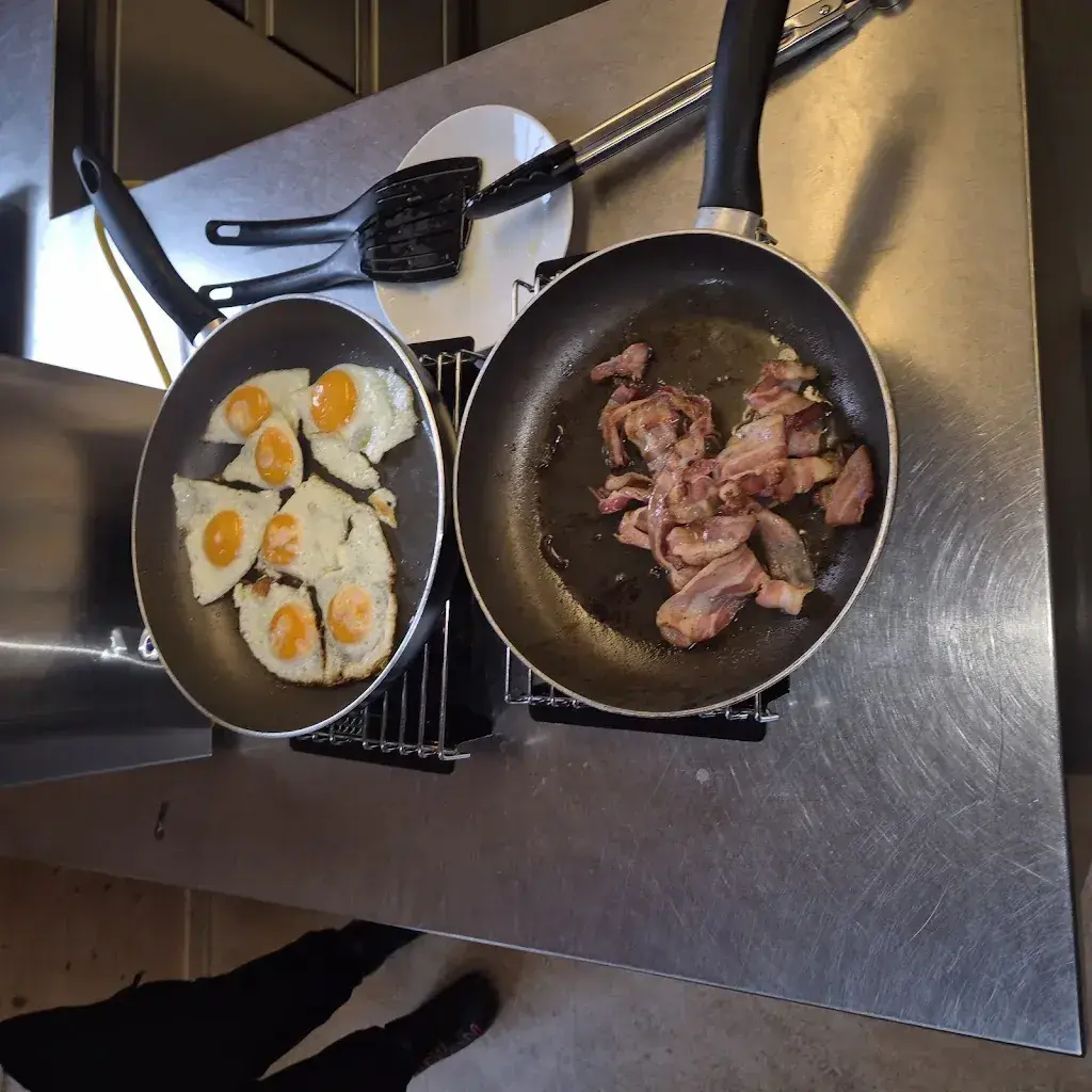 Dominik Bürge_Weid-Hof_Oberhelfenschwil_review