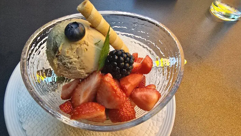 Restaurant Schäfli, Wiesen_Dreien_slider_image_2