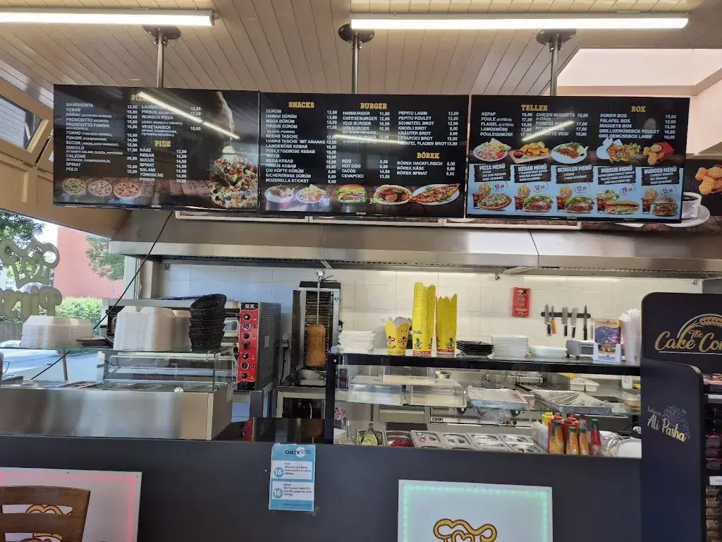 Pirsus Imbiss und Mini Markt_Kirchberg_slider_image_3