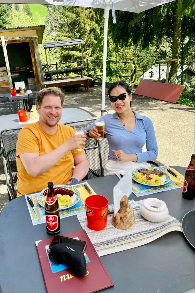 Jannah Wilson_Wirtschaft Rumpf Waldegg_Wattwil_recensione