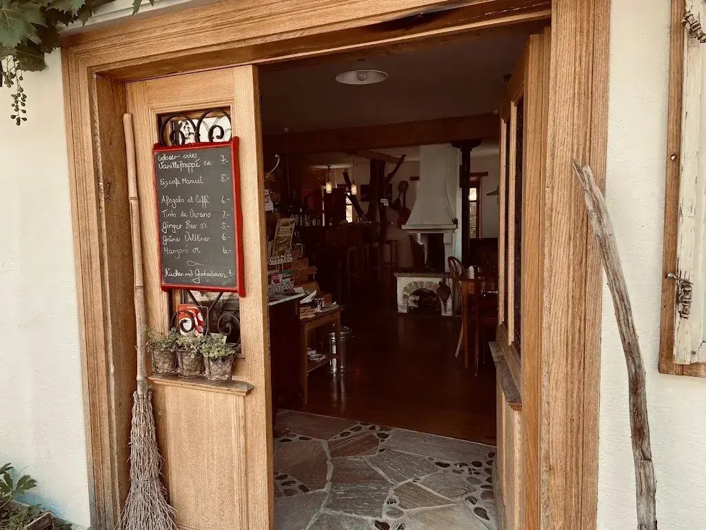 Sarah_Cafe am Dorfbach_Wattwil_review