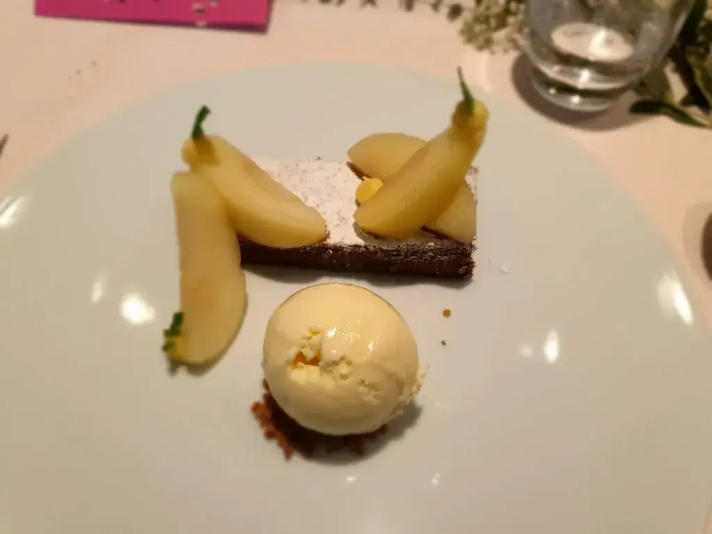 Menu_Restaurant End der Welt_Magglingen_immagine_8