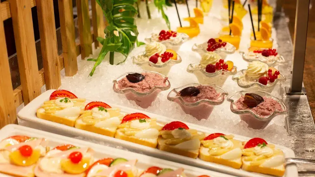 Take Away - Wil SG_Wil_slider_image_3