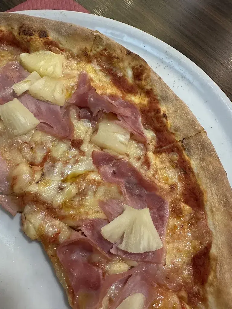 Martina Gilanova_Kreisel Bistro Wil_Wil_review